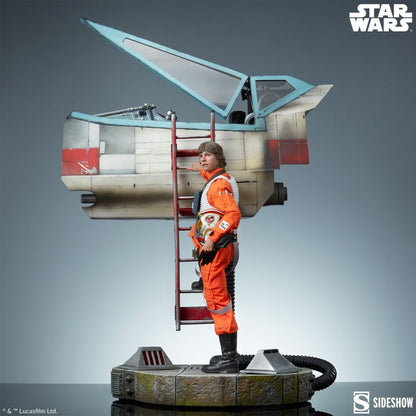 Sideshow Collectibles Star Wars Luke & X Wing: Red Five Standing By Premium Format Statue