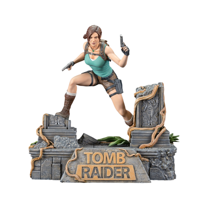 Dark Horse Comics Tomb Raider Lara Croft PVC Statue