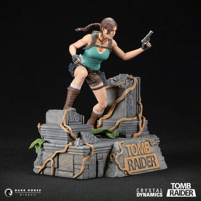 Dark Horse Comics Tomb Raider Lara Croft PVC Statue