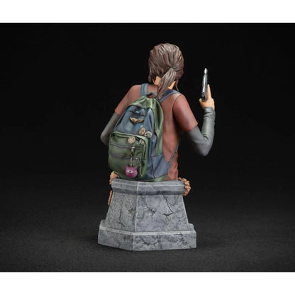 Dark Horse Comics The Last of Us Ellie with Handgun Bust