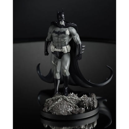McFarlane Toys Batman Black & White Batman by Bjorn Barends Resin Statue