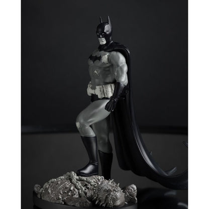 McFarlane Toys Batman Black & White Batman by Bjorn Barends Resin Statue