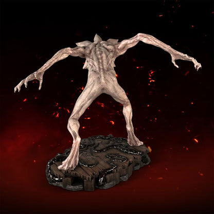 Hollywood Collectibles Group Stranger Things Demogorgon 1:4 Scale Statue