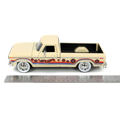 Jada Toys I Love The 70's 1979 Ford F150 1:24 Scale