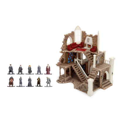 Jada Toys Harry Potter Hogwarts Scene with 10 Nano MetalFig Play Set