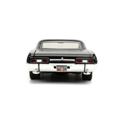 Jada Toys Supernatural '67 Chevy Impala with Dean 1:24 Scale Hollywood Ride