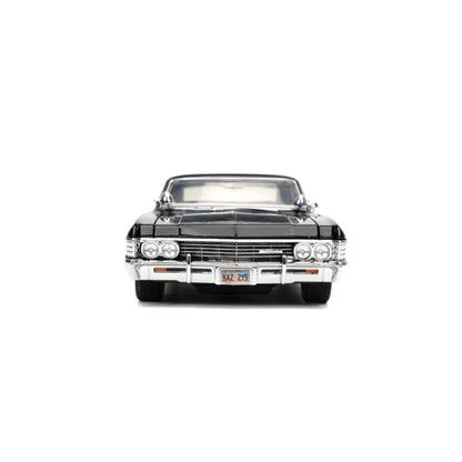 Jada Toys Supernatural '67 Chevy Impala with Dean 1:24 Scale Hollywood Ride