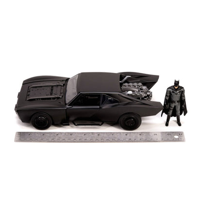 Jada Toys The Batman Batmobile with Batman 1:18 Scale Hollywood Ride with Light