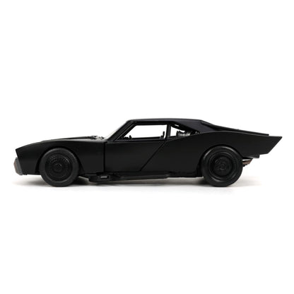 Jada Toys The Batman Batmobile with Batman 1:24 Scale Hollywood Ride