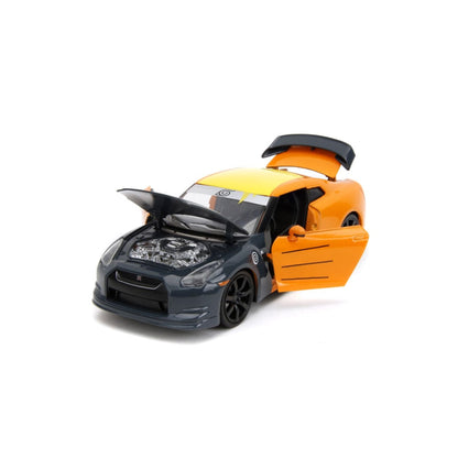 Jada Toys Naruto Nissan GT R R35 (2009) 1:24 Scale with Naruto Figure Hollywood Rides Diecast Vehicle