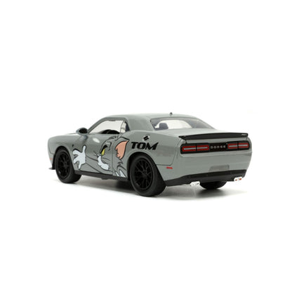 Jada Toys Tom & Jerry 2015 Dodge Challenger Hellcat with Jerry Figure 1:24 Scale