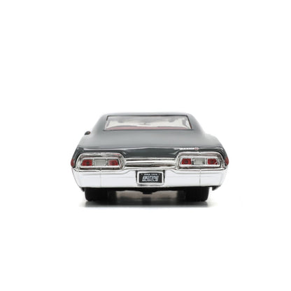 Jada Toys Big Time Muscle 1967 Chevy Impala Coupe 1:24 Scale Diecast Vehicle