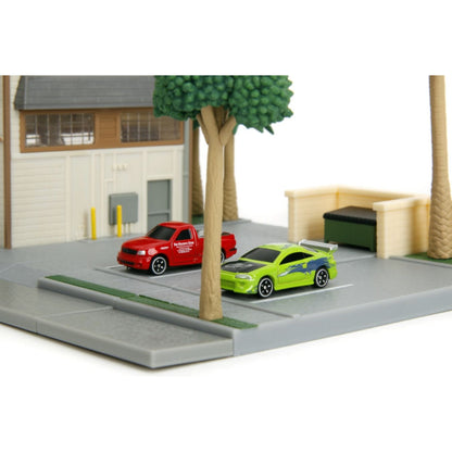Jada Toys Fast & Furious Toretto's Cafe NanoScene with 2 Vehicles