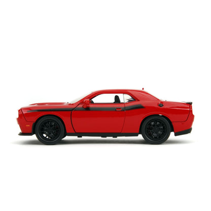 Jada Toys The Walking Dead Glenn with 2015 Dodge Challenger 1:24 Scale Diecast Vehicle Set