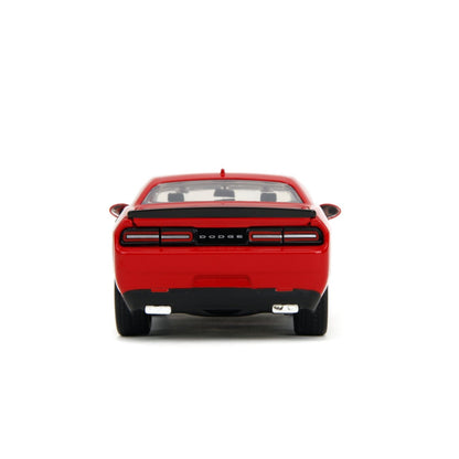 Jada Toys The Walking Dead Glenn with 2015 Dodge Challenger 1:24 Scale Diecast Vehicle Set