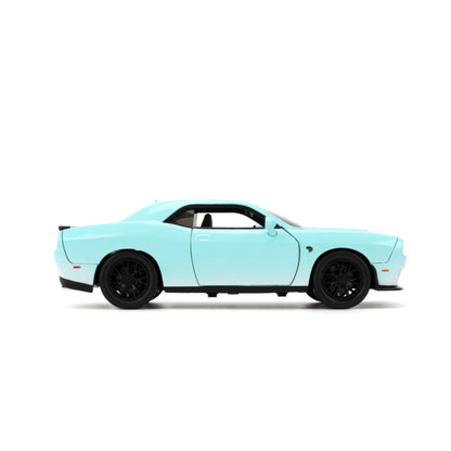 Jada Toys Pink Slips 1:24 Scale 2015 Dodge Challenger SRT Hellcat Diecast Vehicle