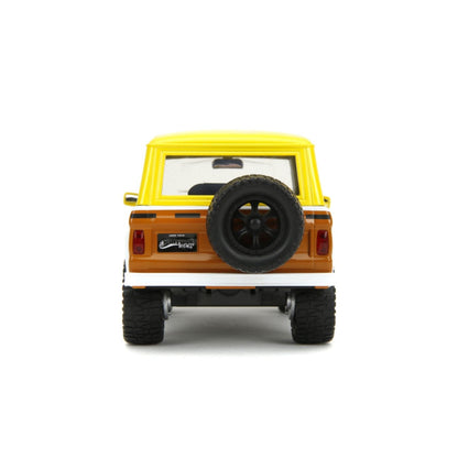 Jada Toys Spongebob Squarepants 1972 Ford Bronco (with Spongebob) 1:24 Scale Diecast Vehicle