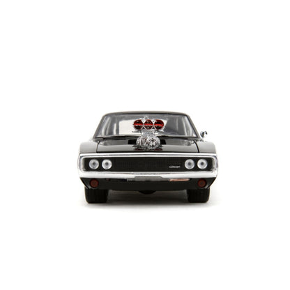 Jada Toys Fast & Furious 1970 Dodge Charger w/Dom Toretto 1:24 Diecast Set