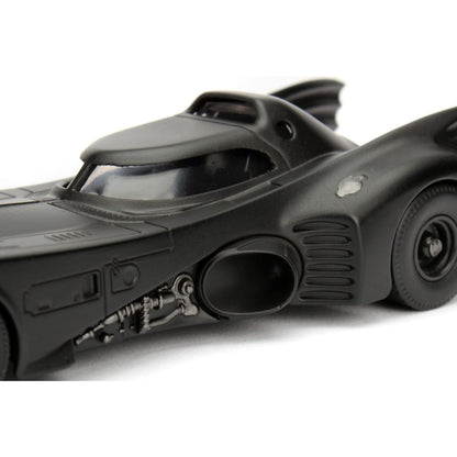 Jada Toys Batman (1989) Batmobile 1:32 Free Rolling Diecast Vehicle
