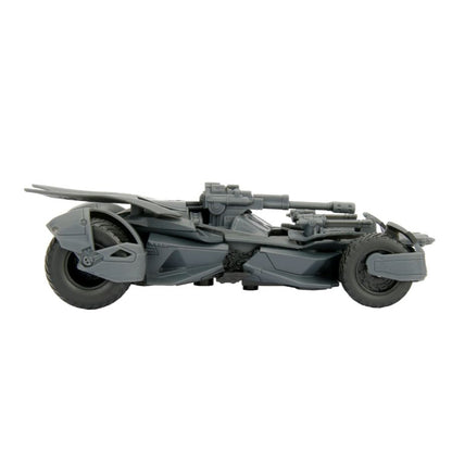 Jada Toys Justice League (2017) 1:32 Batmobile Diecast Vehicle