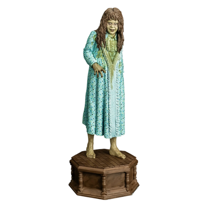 Trick Or Treat Studios Exorcist Regan Statue