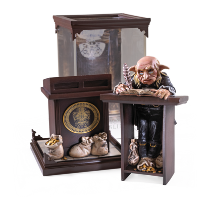 Noble Collection Harry Potter Gringotts Goblin Magical Creatures Diorama