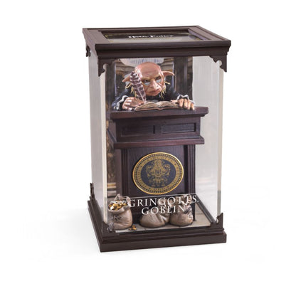Noble Collection Harry Potter Gringotts Goblin Magical Creatures Diorama