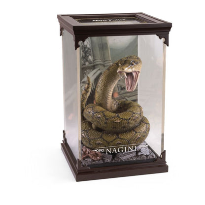Noble Collection Harry Potter Nagini Magical Creatures Diorama