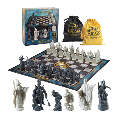 Noble Collection The Lord of the Rings Battle For Middle earth Chess Set