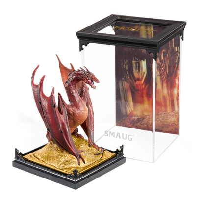 Noble Collection The Lord of the Rings Smaug Diorama