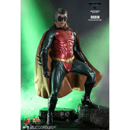 Hot Toys Batman Forever Robin 1:6 Scale Collectable Action Figure