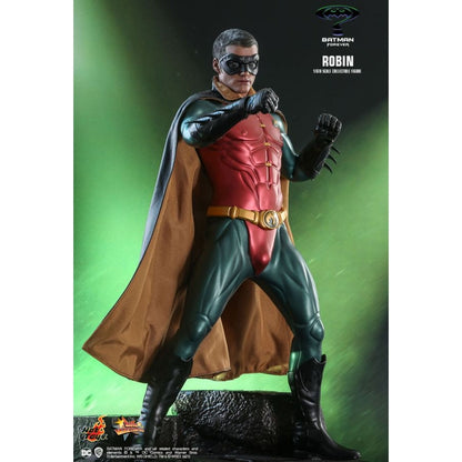 Hot Toys Batman Forever Robin 1:6 Scale Collectable Action Figure