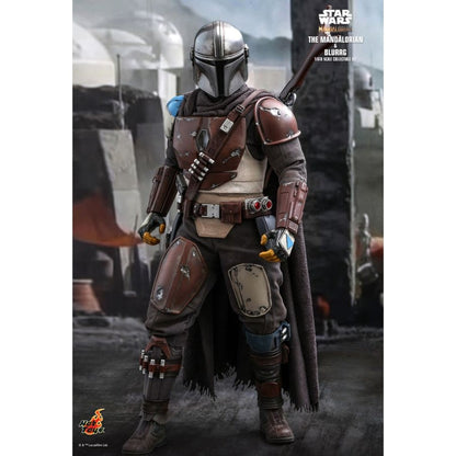 Hot Toys Star Wars: The Mandalorian Mandalorian & Blurrg 1:6 Scale Collectable Action Figure Set