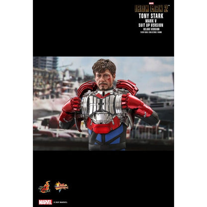 Hot Toys Iron Man 2 Tony Stark Mark V Suit Up Deluxe 1:6 Scale Collectable Action Figure