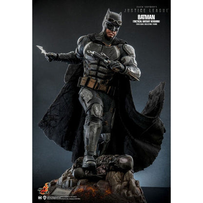 Hot Toys Justice League (2021) Batman (Tactical Batsuit) 1:6 Scale Collectable Action Figure