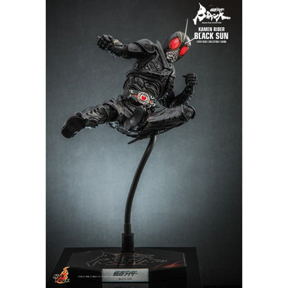 Hot Toys Kamen Rider Black Sun Black Sun 1:6 Scale Collectable Action Figure