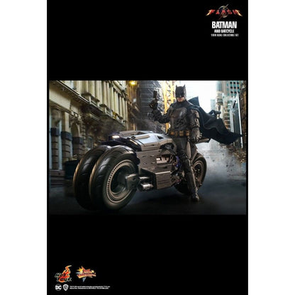 Hot Toys The Flash (2023) Batman & Batcycle 1:6 Scale Collectable Set