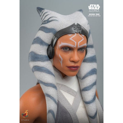 Hot Toys Star Wars: Ahsoka (TV) Ahsoka Tano 1:6 Scale Collectable Action Figure