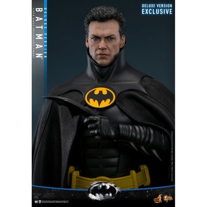 Hot Toys Batman Returns Batman Deluxe 1:6 Scale Collectable Action Figure