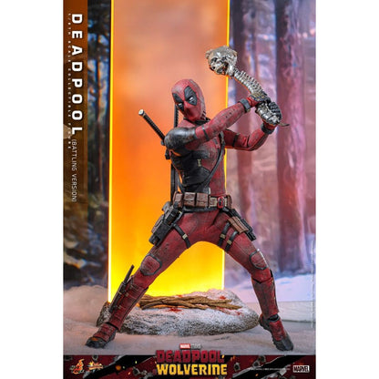 Hot Toys Deadpool & Wolverine Deadpool (Battling Version) 1:6 Scale Collectible Action Figure