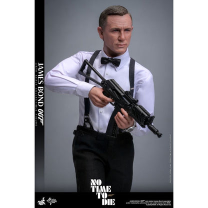 Hot Toys James Bond: No Time To Die James Bond (Daniel Craig) 1:6 Scale Collectable Action Figure