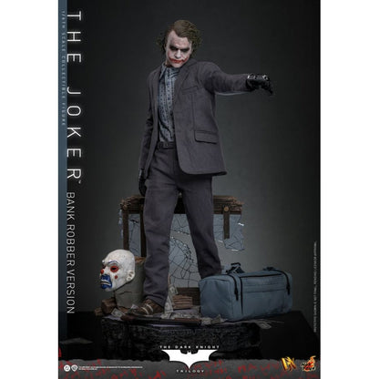 Hot Toys The Dark Knight The Joker (Bank Robber Version) 1:6 Scale Collectable Action Figure
