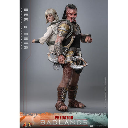 Hot Toys Predator: Badlands Dek and Thia 1:6 Scale Collectable Action Figure Set