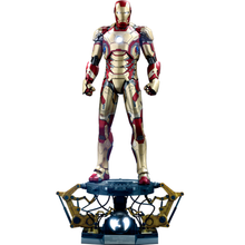 Hot Toys Iron Man 3 Iron Man Mark XLII Deluxe 1:4 Scale Collectable Action Figure