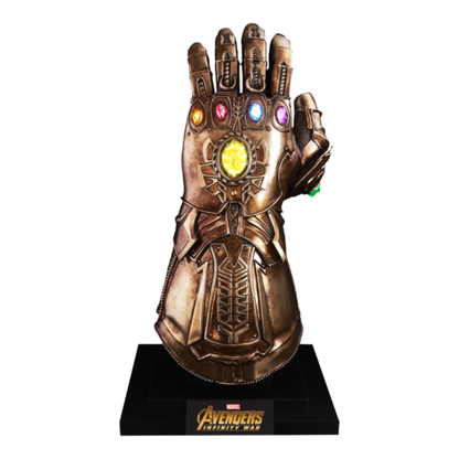Hot Toys Avengers 3: Infinity War Infinity Gauntlet Life Size Prop Replica