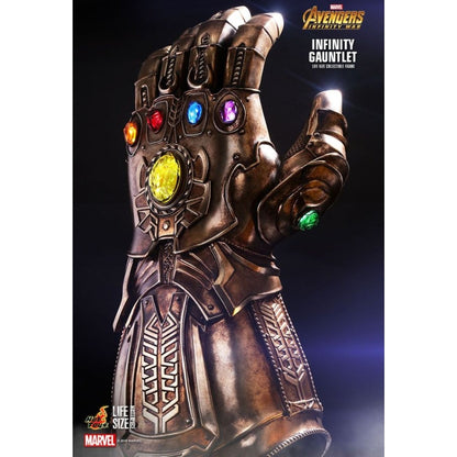 Hot Toys Avengers 3: Infinity War Infinity Gauntlet Life Size Prop Replica