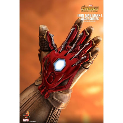 Hot Toys Avengers 3: Infinity War Iron Man Mark L Accessories