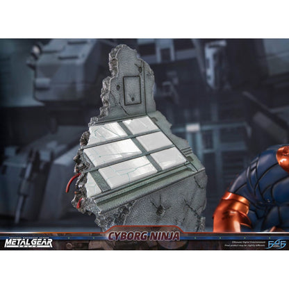 First 4 Figures Metal Gear Solid Cyborg Ninja (Gray Fox) Resin Statue