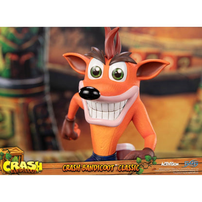 First 4 Figures Crash Bandicoot Crash Running Statue