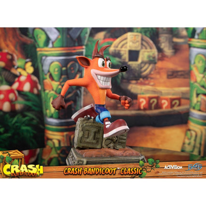 First 4 Figures Crash Bandicoot Crash Running Statue